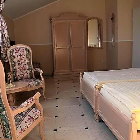 Oda ve Kahvaltı Gaestehaus Barese 3*