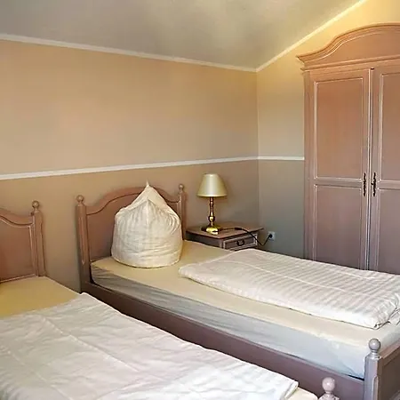 Gaestehaus Barese Oda ve Kahvaltı 3*